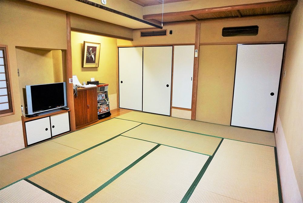 Hotel 2Yl Atami Bagian luar foto
