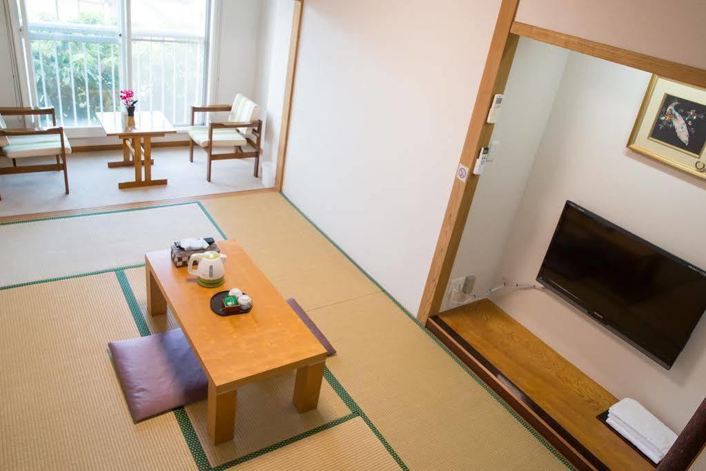 Hotel 2Yl Atami Bagian luar foto